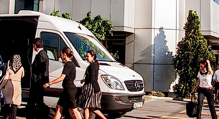Bursa’daki Sanayi Bölgelerinde Personel Servislerinin Rolü ve Önemi 282 personel servisi